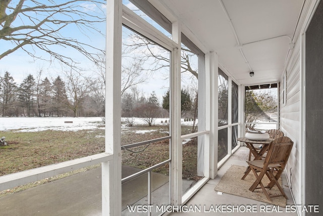 view of unfurnished sunroom