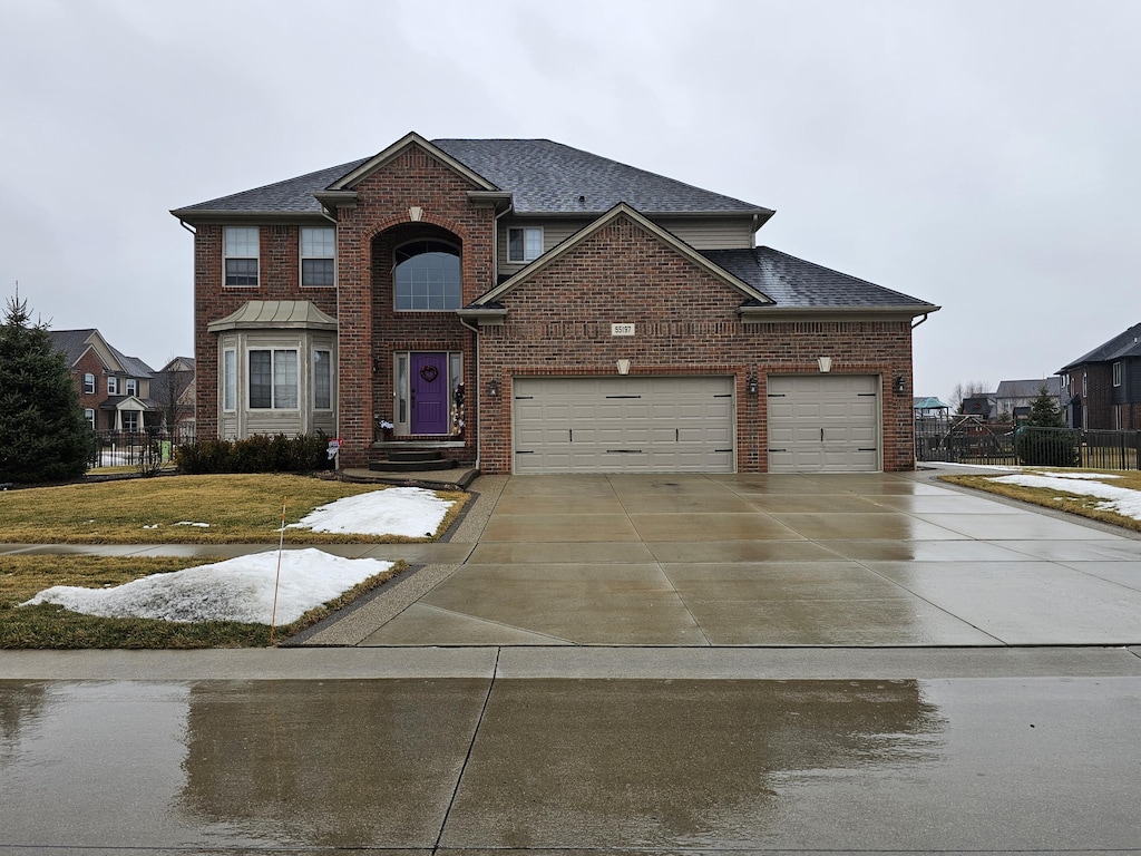 view of front of house featuring a garage