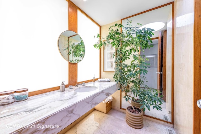 bathroom featuring sink