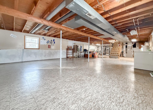 basement with washer / dryer