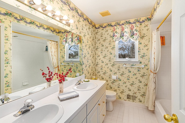 full bath featuring visible vents, a sink, shower / bathtub combination with curtain, and wallpapered walls