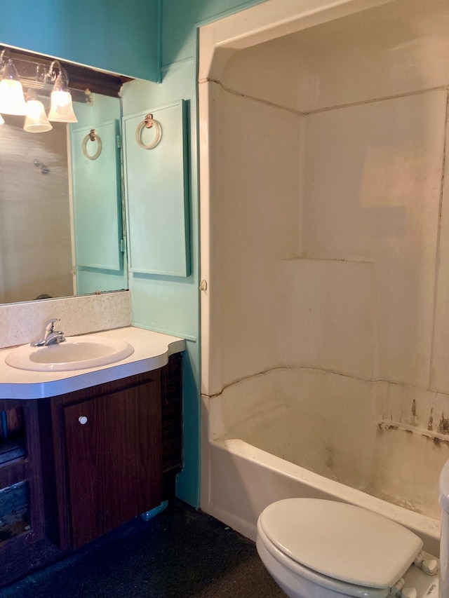 full bathroom featuring vanity, shower / bathing tub combination, and toilet