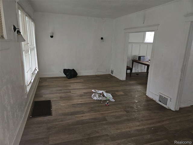 65 Portage St, Highland Park, MI 48203 - spare room with wood finished floors
