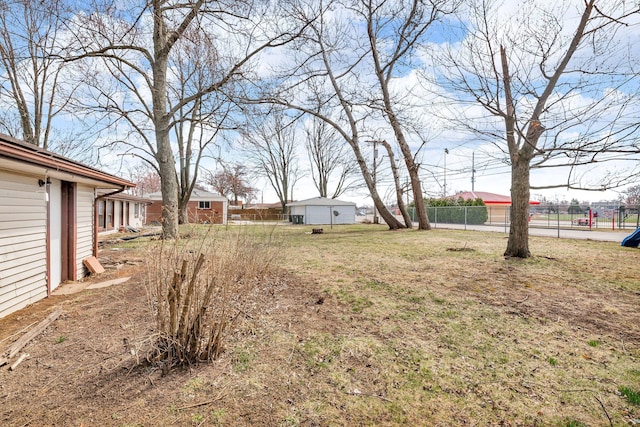 22810 E 13 Mile Rd, Saint Clair Shores, MI 48082 - view of yard