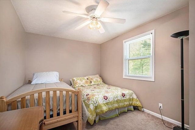 bedroom featuring carpet floors and ceiling fan