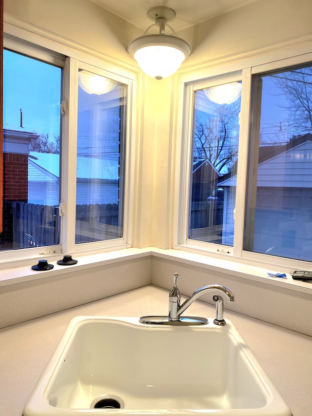 bathroom featuring sink