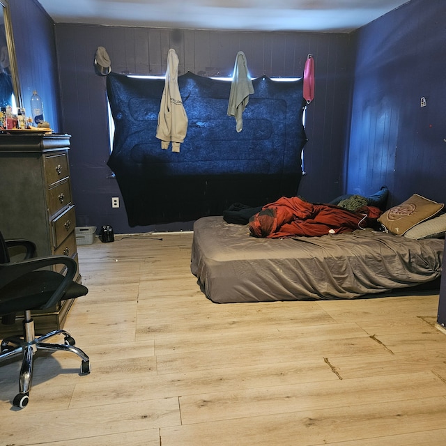 bedroom featuring light hardwood / wood-style flooring