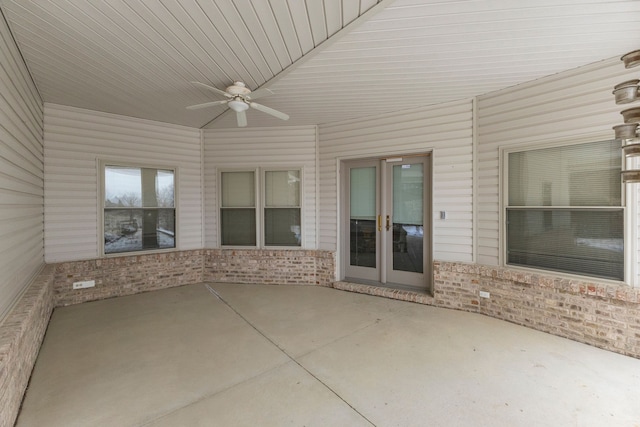 view of patio / terrace with ceiling fan