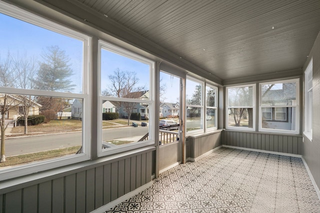 Listing photo 3 for 1006 Etowah Ave, Royal Oak MI 48067