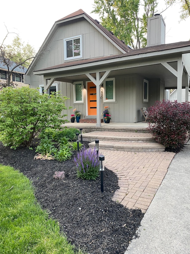 view of front of home with a porch