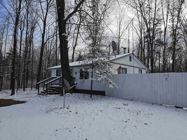 view of front of home