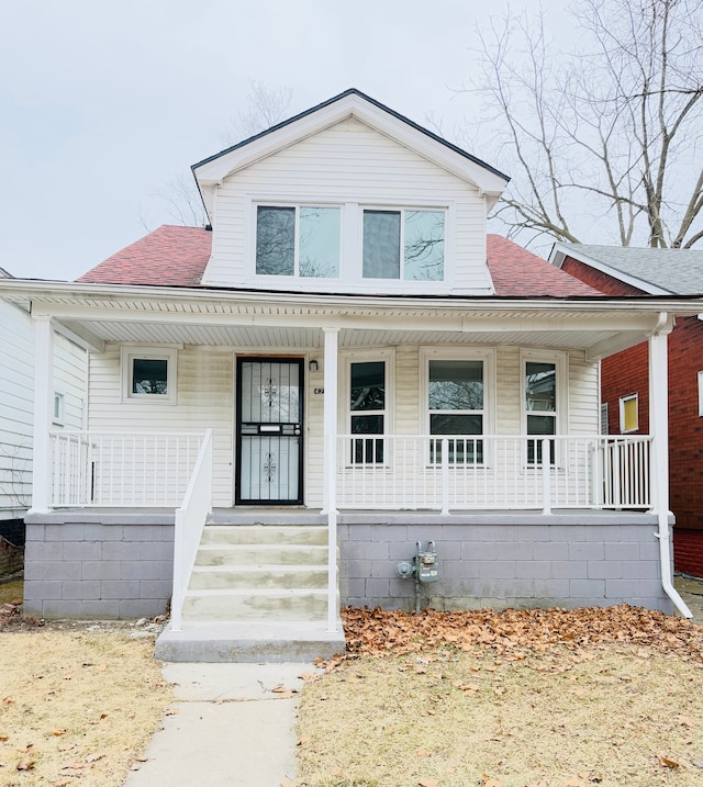 bungalow featuring covered porch