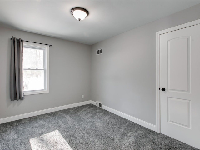 empty room with carpet