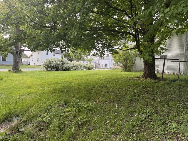 313 W 6th St, Evart, MI 49631