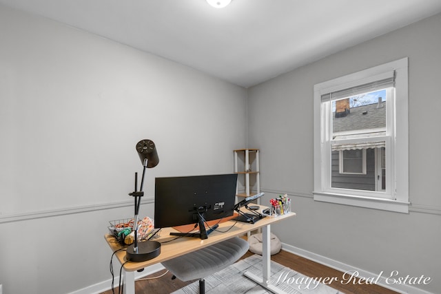 office area with hardwood / wood-style floors