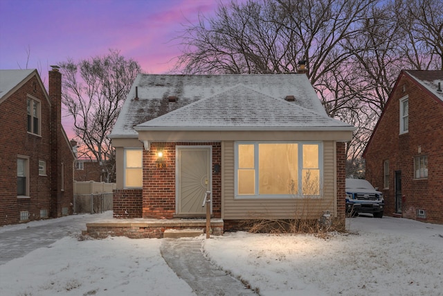 view of front of property