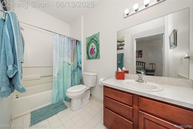 37143 Southwind Ct Unit 38, Farmington Hills, MI 48331 - full bathroom with vanity, tile patterned flooring, toilet, shower / tub combo, and baseboards