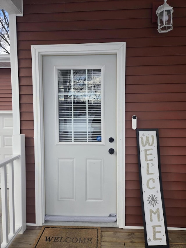 view of property entrance