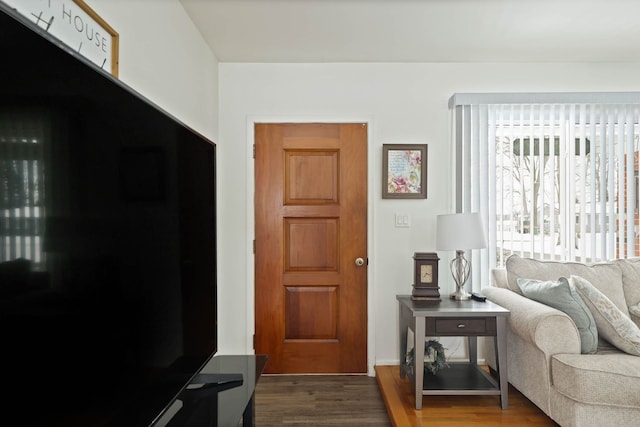 11870 Woodland Dr, Lennon, MI 48449 - living area featuring wood finished floors
