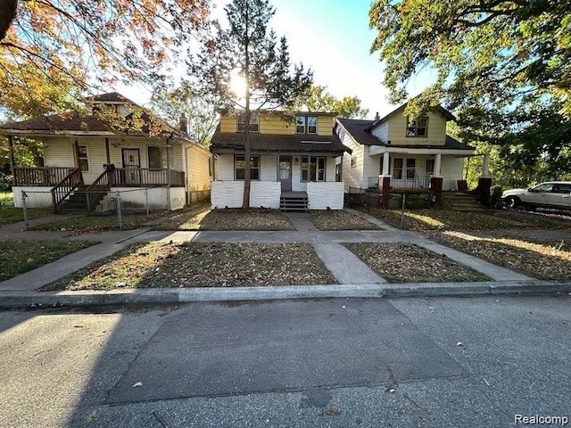 view of front of home featuring a porch