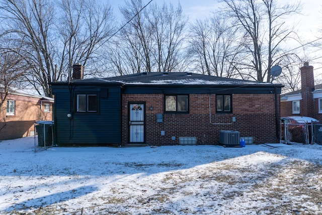 view of front of house with central air condition unit