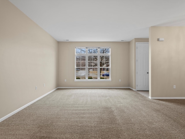 view of carpeted spare room