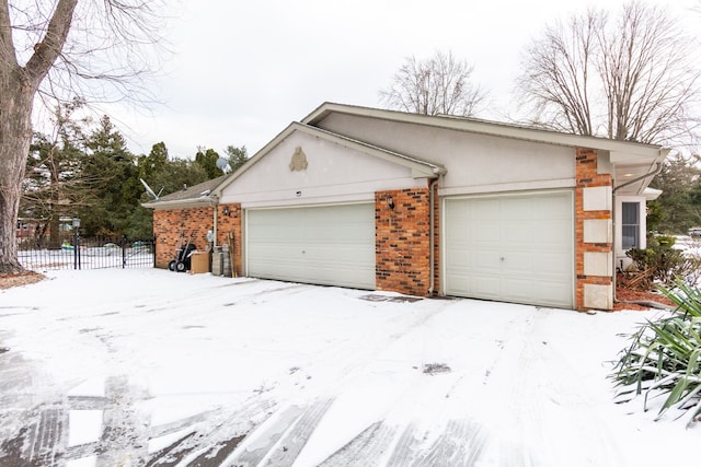 Listing photo 2 for 7301 Mohansic Dr, Bloomfield Hills MI 48301