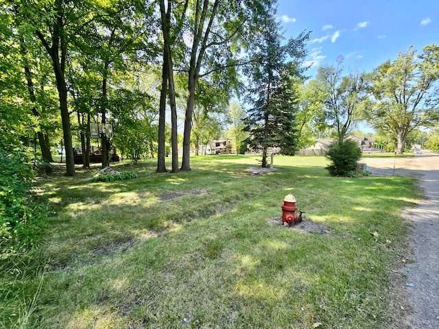 Listing photo 3 for 35841 Vinewood St, Romulus MI 48174