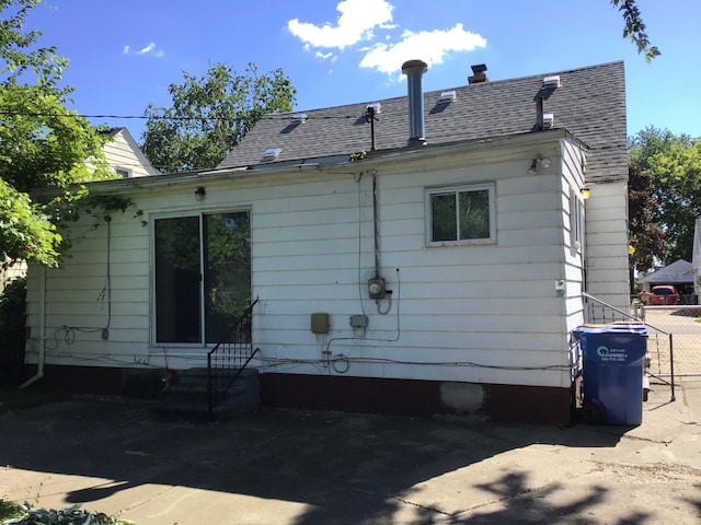 21915 Cyman Ave, Warren, MI 48091 - view of back of house
