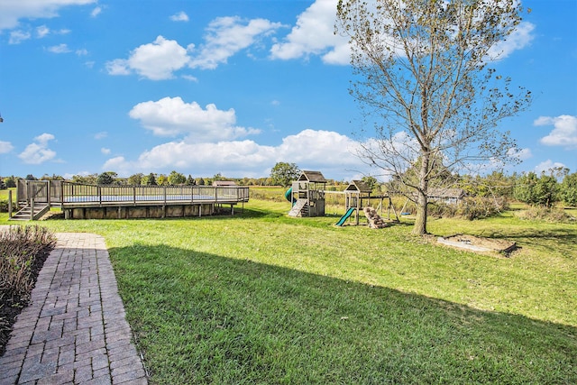 view of yard featuring a playground