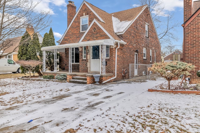 view of front of property with a porch