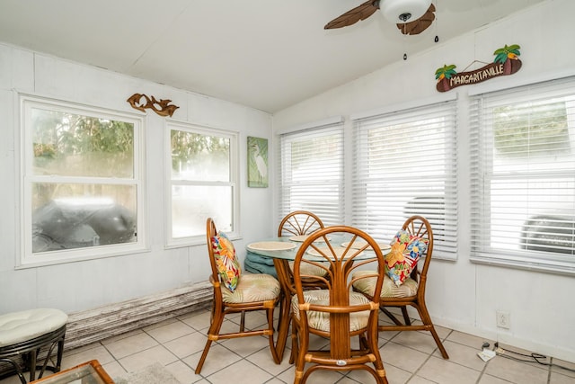 sunroom with vaulted ceiling and ceiling fan