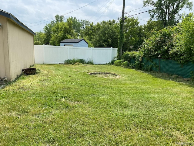 58785 Chennault Dr, New Haven, MI 48048 - view of yard