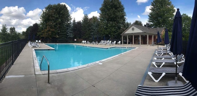 54354 Bryce Canyon Trl, Macomb, MI 48042 - community pool featuring fence and a patio