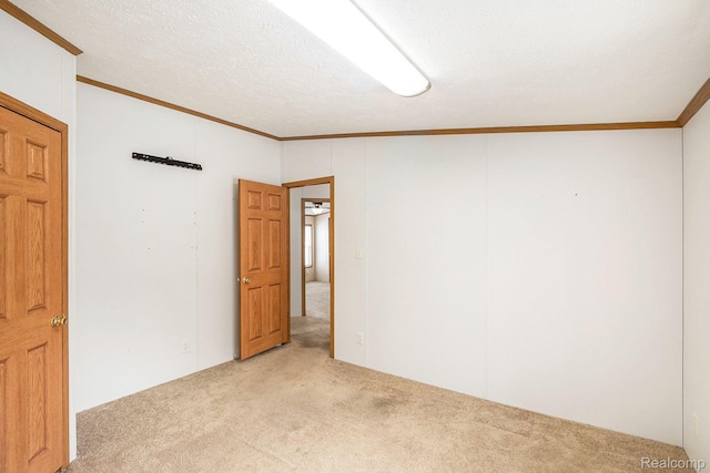 5128 Twin Lakes Dr, Kimball, MI 48074 - unfurnished room featuring carpet floors and ornamental molding