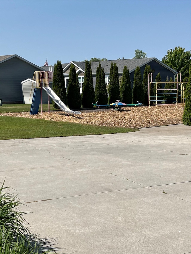 5128 Twin Lakes Dr, Kimball, MI 48074 - view of community play area