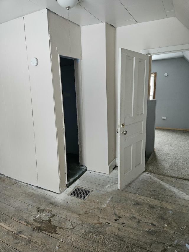 445 Colfax St, Cadillac, MI 49601 - interior space