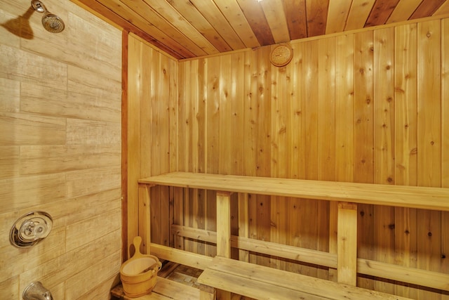 view of sauna / steam room