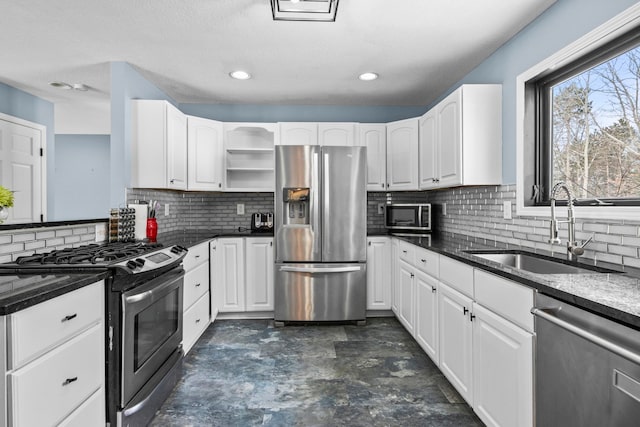 4076 Williamston Ct, Williamsburg, MI 49690