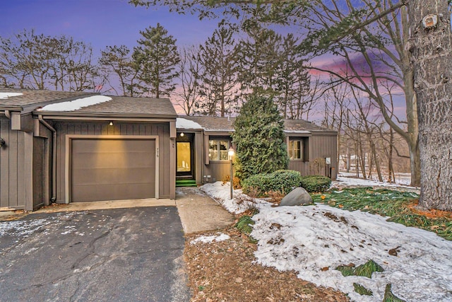 view of front of home featuring a garage