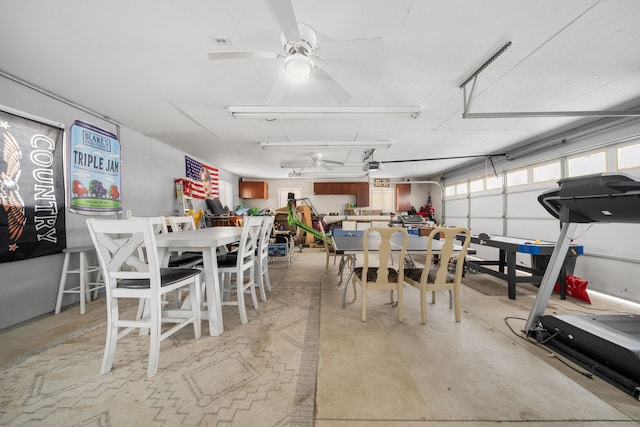 dining space with ceiling fan