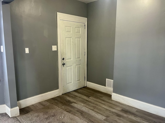 entryway featuring dark hardwood / wood-style floors