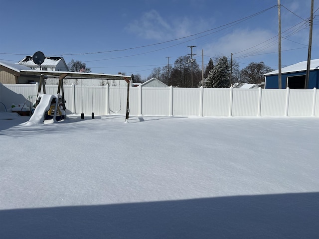 8017 S Saginaw St, New Lothrop, MI 48460 - view of yard covered in snow