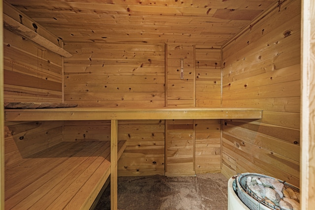 view of sauna / steam room