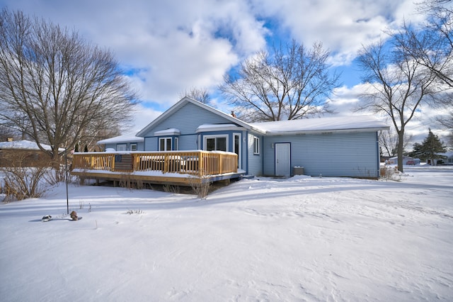 view of front of house featuring a deck