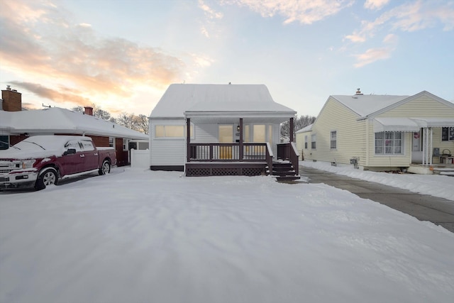 view of front of home featuring a porch