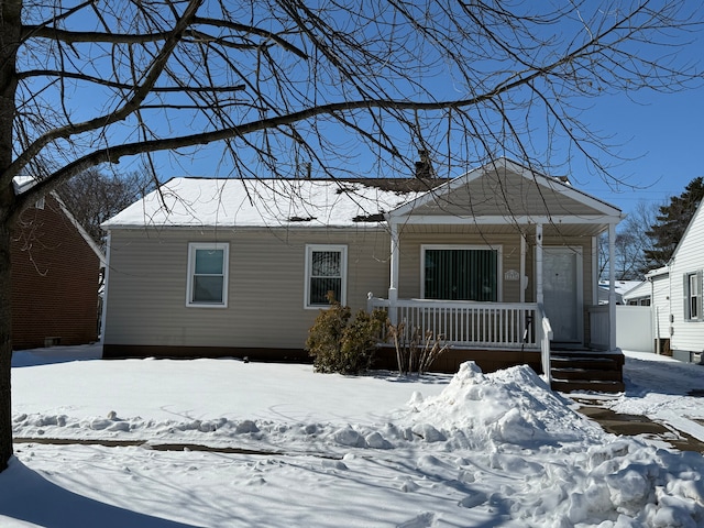 view of front facade with covered porch