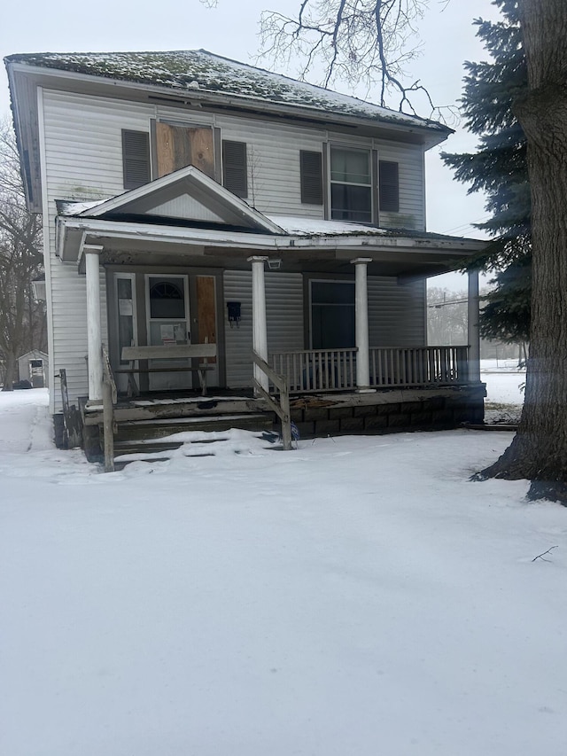 view of front of house with covered porch