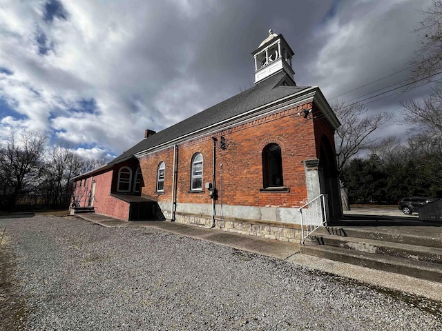 view of property exterior