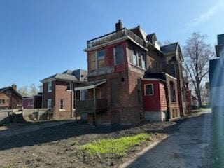1564 Cadillac Blvd, Detroit, MI 48214 - view of side of property